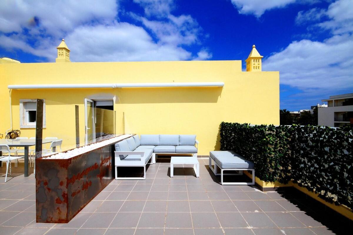 Beach, Pool And Leisure House By Algarving *